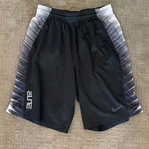 Men’s Nike Elite Shorts Large